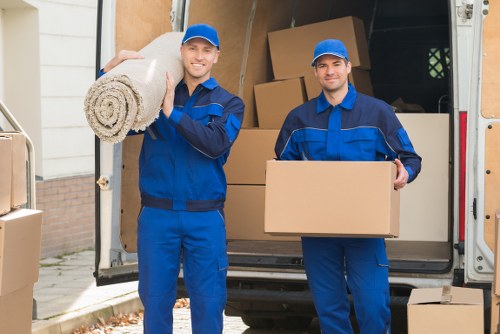 Local removal truck hire for flats and apartments in Brentpark